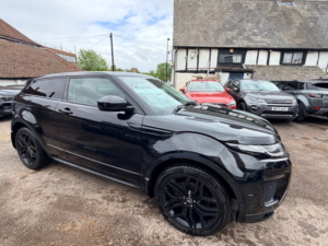 2016 Land Rover Range Rover Evoque Td4 Hse Dynamic in Black — image 3
