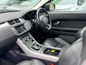 2016 Land Rover Range Rover Evoque Td4 Hse Dynamic in Black — image 4