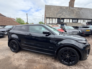 2016 Land Rover Range Rover Evoque Td4 Hse Dynamic in Black — image 5