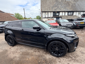 2016 Land Rover Range Rover Evoque Td4 Hse Dynamic in Black — image 6
