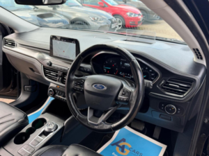 2019 Ford Focus 2.0 Ecoblue Vignale Auto Euro 6 (s/s) 5dr in Black — image 3