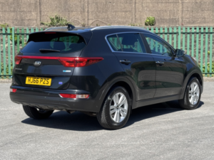 2016 Kia Sportage 1.7 Crdi 2 in Black — image 4