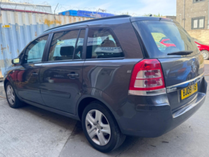 2009 Vauxhall Zafira 1.9 Cdti Exclusiv Auto Euro 4 5dr in Grey — image 3