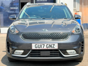 2017 Kia Niro 1.6h Gdi First Edition Dct Euro 6 (s/s) 5dr in Grey — image 5