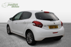 2017 Peugeot 208 1.2 Puretech Allure in White — image 6
