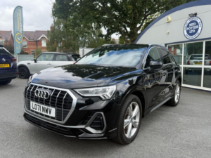 2022 Audi Q3 1.5 Tfsi Cod 35 S Line S Tronic Euro 6 (s/s) 5dr in Black — image 4
