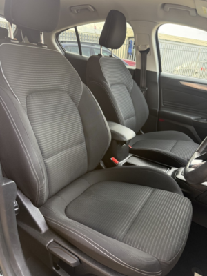2019 Ford Focus 1.5 Ecoblue Titanium in Black — image 4