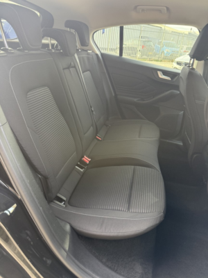 2019 Ford Focus 1.5 Ecoblue Titanium in Black — image 5