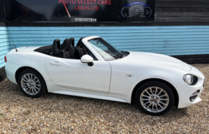 2017 Fiat 124 Spider 1.4 Multiair Classica Convertible 2dr Petrol Euro 6 (140 Ps) in White — image 3