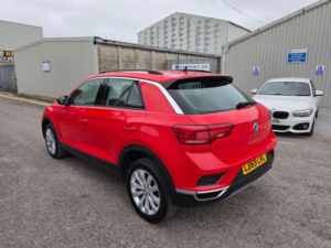 2019 Volkswagen T-Roc 1.6 Tdi Se Euro 6 (s/s) 5dr in Red — image 4