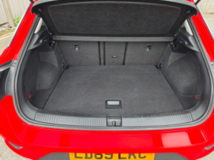 2019 Volkswagen T-Roc 1.6 Tdi Se Euro 6 (s/s) 5dr in Red — image 6