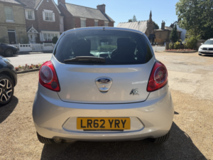 2012 Ford Ka 1.2 Zetec Low Mileage Air Con Low Tax Just £35 A Year in Silver — image 5
