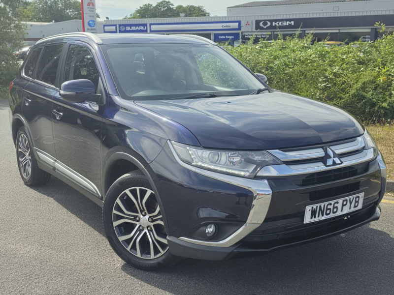 2016 Mitsubishi Outlander 2.2 Di-D Gx3 Auto 4WD Euro 6 5dr in Blue — image 1