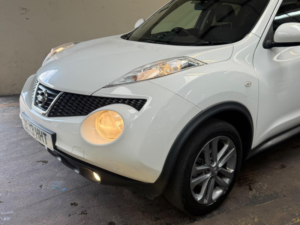 2013 Nissan Juke 1.6 Acenta Premium CVT Euro 5 5dr in White — image 2