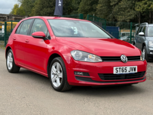 2015 Volkswagen Golf 1.4 Tsi Bluemotion Tech Match Hatchback 5dr Petrol Manual Euro 6 (s/s) (125 Ps) in Red — image 3