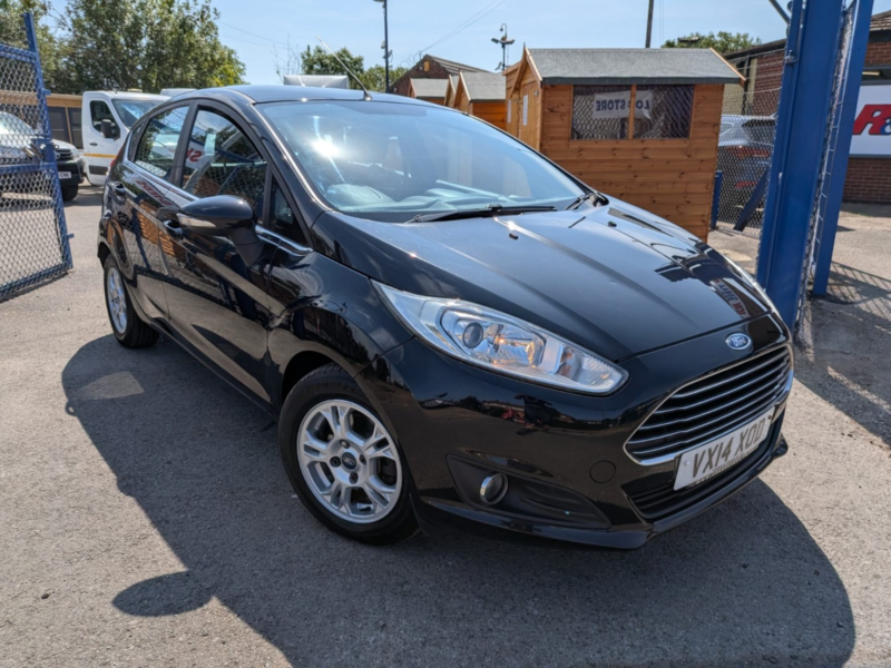 2014 Ford Fiesta 1.6 Tdci Econetic Zetec in Black — image 1