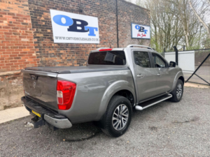 2018 Nissan Navara 2.3 Navara Tekna Dci Auto 4WD 5dr in Grey — image 3