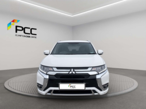2019 Mitsubishi Outlander 2.4 Outlander 4h PHEV CVT 4WD 5dr in White — image 2
