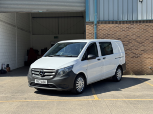 2017 Mercedes-Benz Vito 2.1 114 Cdi Bluetec Crew Van Rwd L2 Euro 6 (s/s) 5dr (lwb) in White — image 2