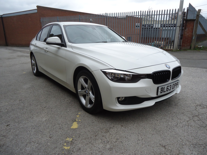 2014 BMW 3 Series 1.6 316i Se Saloon in White — image 1