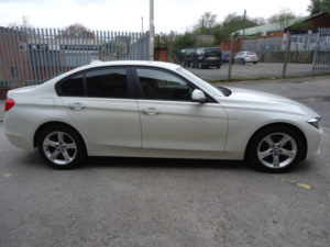 2014 BMW 3 Series 1.6 316i Se Saloon in White — image 3