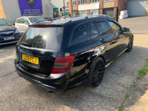 2013 Mercedes-Benz C Class 3.0 C350 Cdi V6 Blueefficiency Amg Sport Plus G-Tronic+ Euro 5 (s/s) 5dr in Black — image 4
