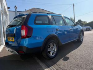 2019 Dacia Logan Mcv Stepway 0.9 Tce Comfort Euro 6 (s/s) 5dr in Blue — image 3