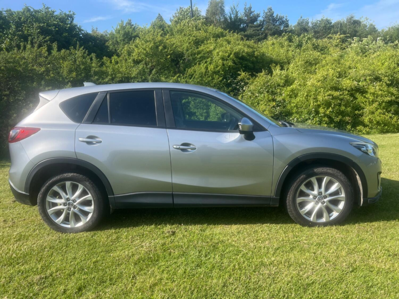 2014 Mazda Cx-5 2.2 Skyactiv-D Sport Nav in Silver — image 1