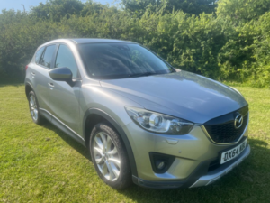 2014 Mazda Cx-5 2.2 Skyactiv-D Sport Nav in Silver — image 2