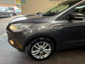 2014 Ford Kuga 2.0 Tdci Titanium X Powershift AWD Euro 5 5dr in Grey — image 4