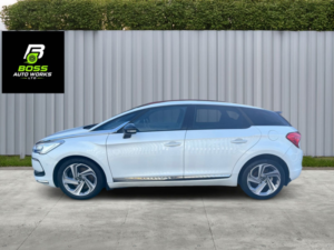 2016 Ds Automobiles Ds 5 2.0 Bluehdi Prestige in White — image 6