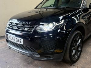 2018 Land Rover Discovery Sport 2.0 Td4 Landmark Auto 4WD Euro 6 (s/s) 5dr in Black — image 3