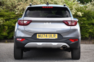 2024 Kia Stonic 1.0 T-Gdi Mhev 3 SUV 5dr Petrol Hybrid Manual Euro 6 (s/s) (98 Bhp) in Grey — image 6