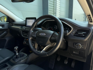 2020 Ford Focus 1.0t Ecoboost Active X Euro 6 (s/s) 5dr in Grey — image 3