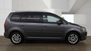 2011 Volkswagen Touran 2.0 Tdi Se DSG Euro 5 5dr in Grey — image 5