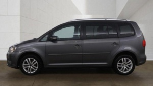 2011 Volkswagen Touran 2.0 Tdi Se DSG Euro 5 5dr in Grey — image 6