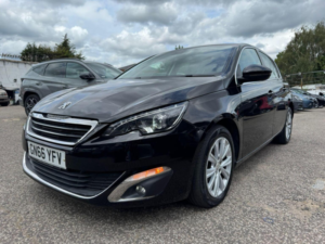 2016 Peugeot 308 1.6 Bluehdi Allure Euro 6 (s/s) 5dr in Black — image 2
