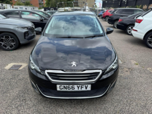 2016 Peugeot 308 1.6 Bluehdi Allure Euro 6 (s/s) 5dr in Black — image 3