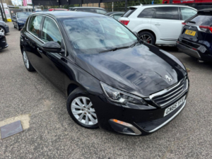 2016 Peugeot 308 1.6 Bluehdi Allure Euro 6 (s/s) 5dr in Black — image 5