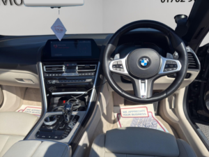 2019 BMW 8 Series 4.4 M850i V8 Steptronic Xdrive Euro 6 (s/s) 2dr in Black — image 2