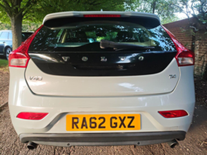 2013 Volvo V40 1.6 T4 Se Lux Nav Powershift Euro 5 (s/s) 5dr in Blue — image 6