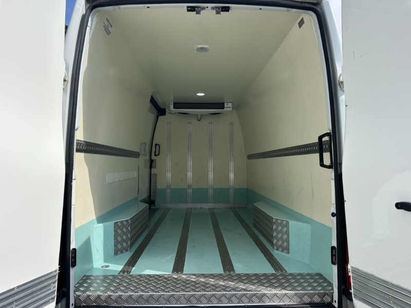 2020 Iveco Daily 2.3 D Hpi 14v 35s 3520 in White — image 1