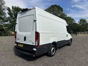 2020 Iveco Daily 2.3 D Hpi 14v 35s 3520 in White — image 3