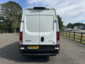 2020 Iveco Daily 2.3 D Hpi 14v 35s 3520 in White — image 4