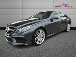 2015 Mercedes-Benz E Class 3.0 E350d V6 Bluetec Amg Line in Grey — image 3