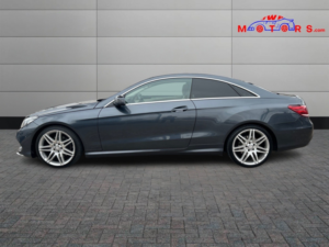 2015 Mercedes-Benz E Class 3.0 E350d V6 Bluetec Amg Line in Grey — image 4