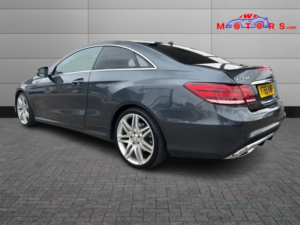 2015 Mercedes-Benz E Class 3.0 E350d V6 Bluetec Amg Line in Grey — image 5