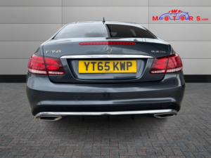 2015 Mercedes-Benz E Class 3.0 E350d V6 Bluetec Amg Line in Grey — image 6