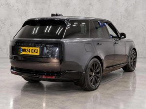 2024 Land Rover Range Rover 3.0 P460e 38.2kwh Autobiography Auto 4WD Euro 6 (s/s) 5dr in Grey — image 5