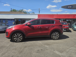 2017 Kia Sportage 1.7 Crdi 3 in Red — image 2